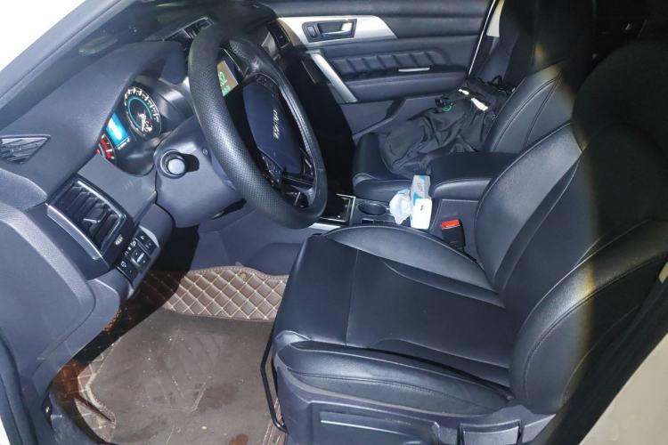 Used Haval H2 2016 Red-Label 1.5T Automatic Two-Wheel Drive Luxury Model Left Front Seat
