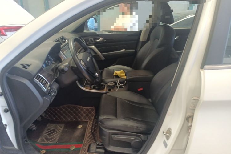 Used Haval H2 2016 Red-Label 1.5T Manual Two-Wheel Drive Luxury Model Left Front Seat