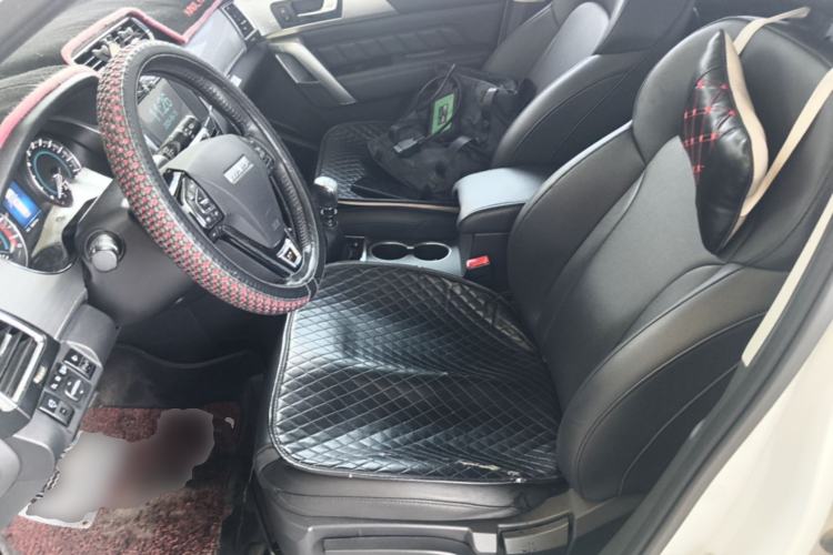 Used Haval H2 2016 Red-Label 1.5T Manual Two-Wheel Drive Luxury Model Left Front Seat