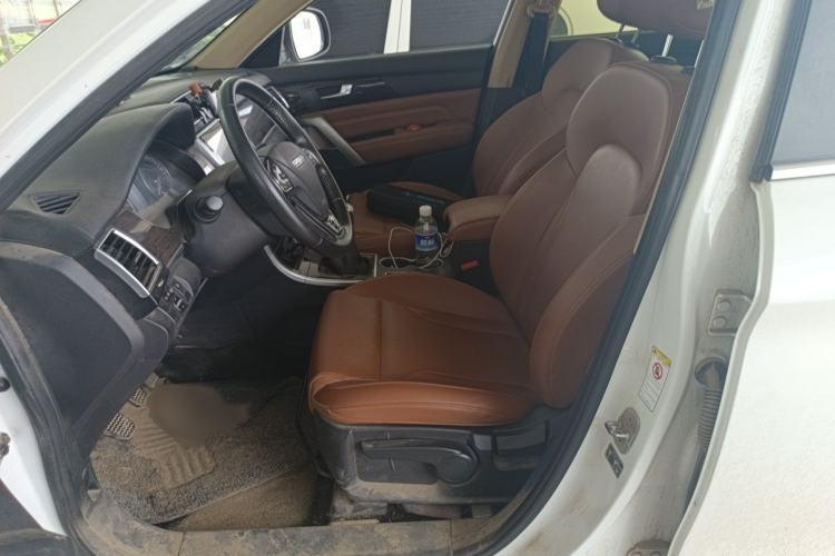 Used Haval H2 2016 Red-Label 1.5T Manual Two-Wheel Drive Luxury Model Left Front Seat