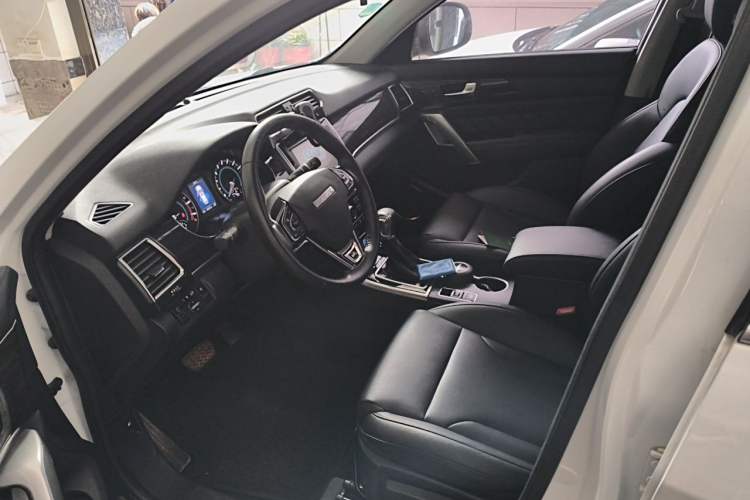 Used Haval H2 2016 Red-Label 1.5T Automatic Two-Wheel Drive Luxury Model Left Front Seat
