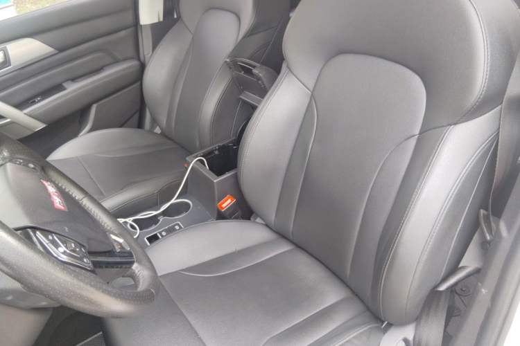 Used Haval H2 2016 Red-Label 1.5T Automatic Two-Wheel Drive Luxury Model Left Front Seat