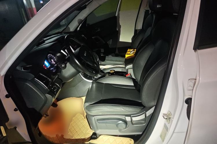 Used Haval H2 2016 Red-Label 1.5T Automatic Two-Wheel Drive Luxury Model Left Front Seat