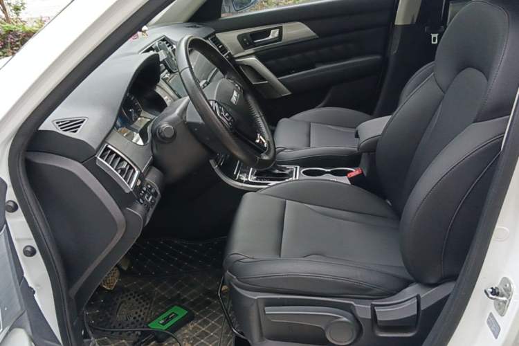 Used Haval H2 2016 Red-Label 1.5T Automatic Two-Wheel Drive Luxury Model Left Front Seat