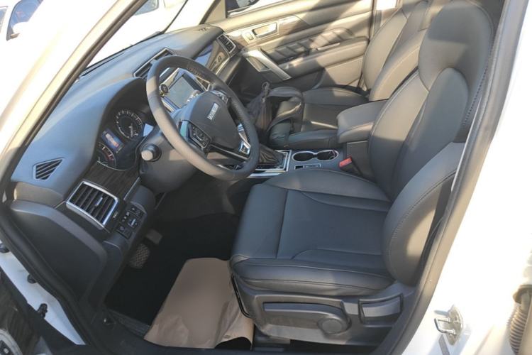 Used Haval H2 2016 Red-Label 1.5T Automatic Two-Wheel Drive Luxury Model Left Front Seat
