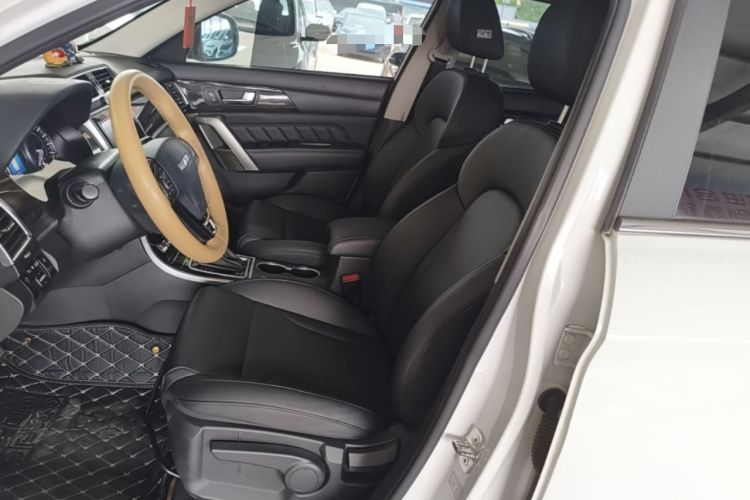 Used Haval H2 2016 Red-Label 1.5T Automatic Two-Wheel Drive Luxury Model Left Front Seat