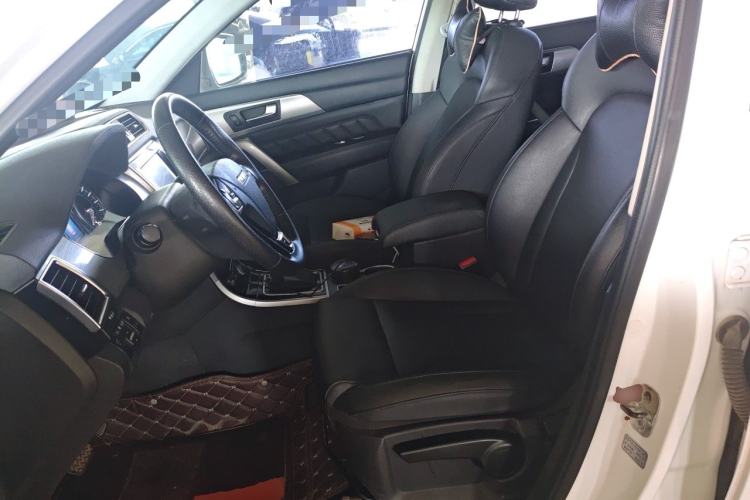 Used Haval H2 2016 Red Label 1.5T Automatic Two-Wheel Drive Prestige Model Left Front Seat