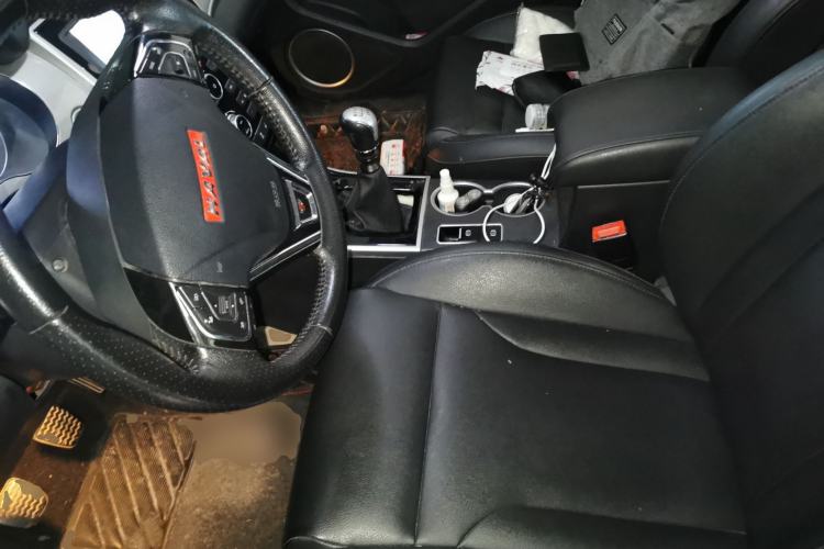 Used Haval H2 2016 Red-Label 1.5T Manual Two-Wheel Drive Luxury Model Left Front Seat