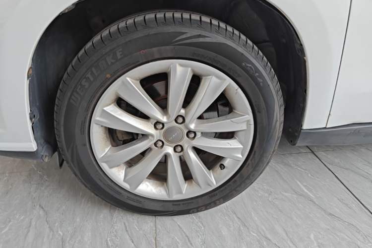 Used Haval H2 2016 Red-Label 1.5T Automatic Two-Wheel Drive Luxury Model Left Front Wheel Hub