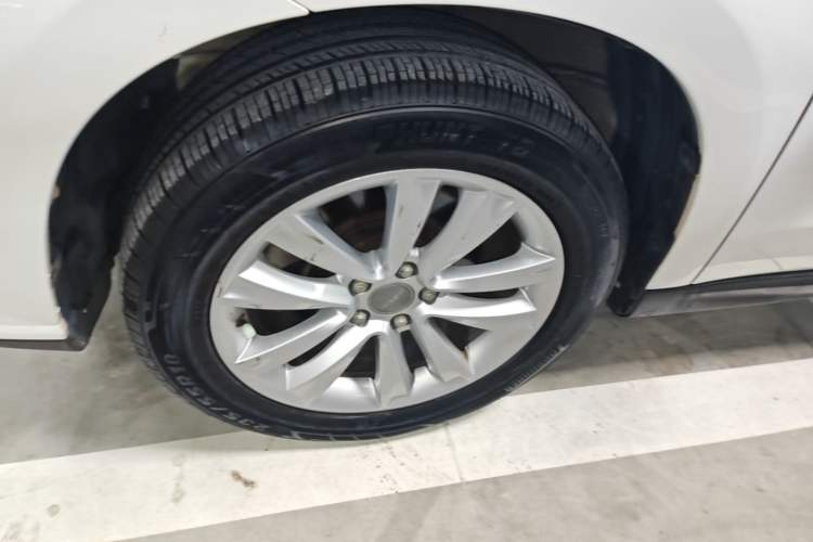 Used Haval H2 2016 Red-Label 1.5T Automatic Two-Wheel Drive Luxury Model Left Front Wheel Hub