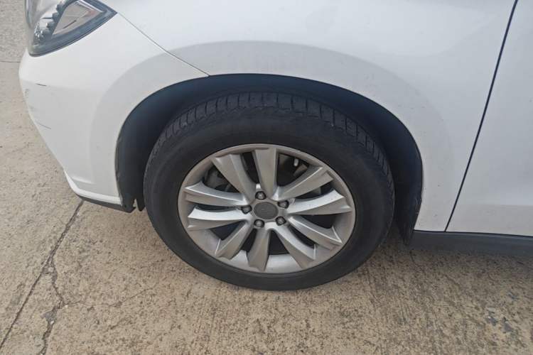 Used Haval H2 2016 Red-Label 1.5T Automatic Two-Wheel Drive Luxury Model Left Front Wheel Hub