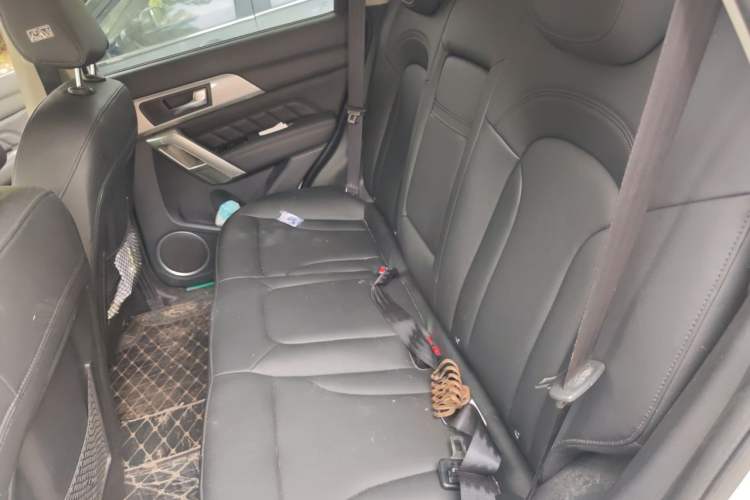 Used Haval H2 2016 Red Label 1.5T Manual Two-Wheel Drive Elite Model Left Rear Seat