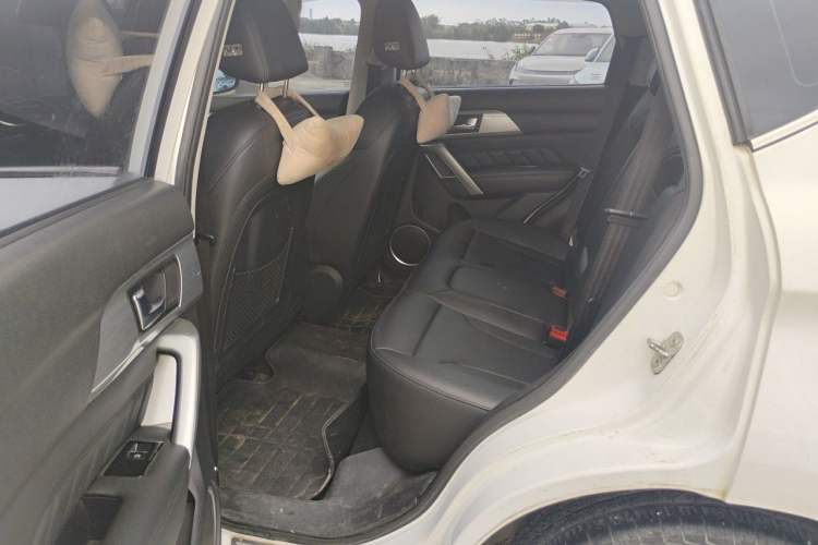 Used Haval H2 2016 Red Label 1.5T Automatic Two-Wheel Drive Elite Model Left Rear Seat