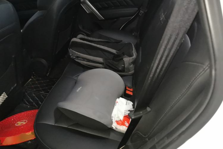 Used Haval H2 2016 Red-Label 1.5T Manual Two-Wheel Drive Luxury Model Left Rear Seat