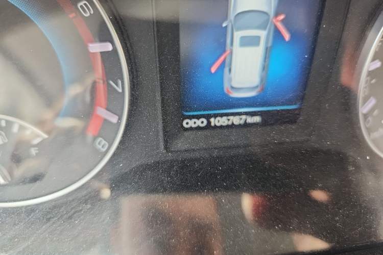 Used Haval H2 2016 Red-Label 1.5T Manual Two-Wheel Drive Comfort Model Odometer Close Up