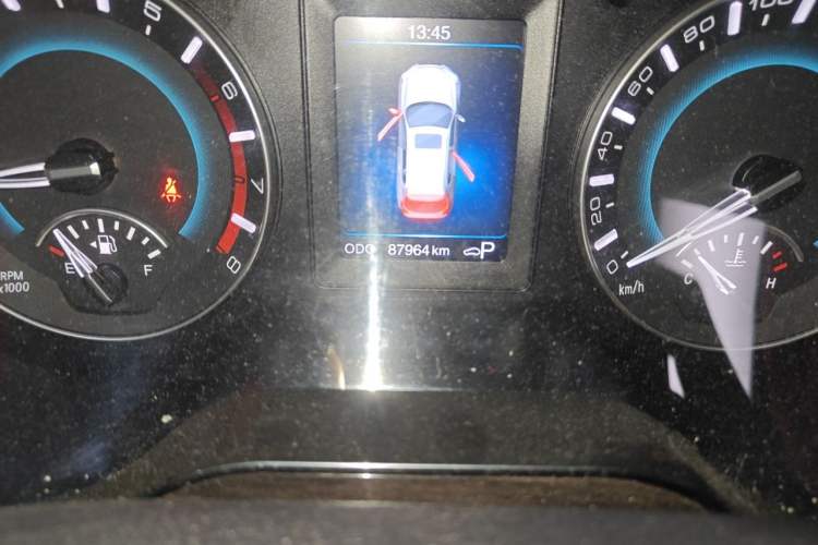 Used Haval H2 2016 Red-Label 1.5T Automatic Two-Wheel Drive Luxury Model Odometer Close Up