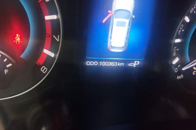 Used Haval H2 2016 Red-Label 1.5T Automatic Two-Wheel Drive Luxury Model Odometer Close Up