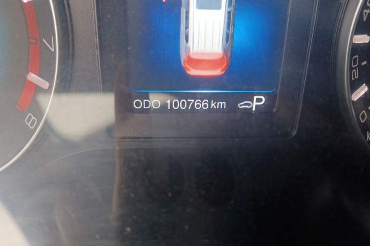 Used Haval H2 2016 Red-Label 1.5T Automatic Two-Wheel Drive Luxury Model Odometer Close Up