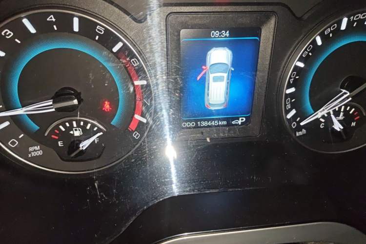Used Haval H2 2016 Red-Label 1.5T Automatic Two-Wheel Drive Luxury Model Odometer Close Up