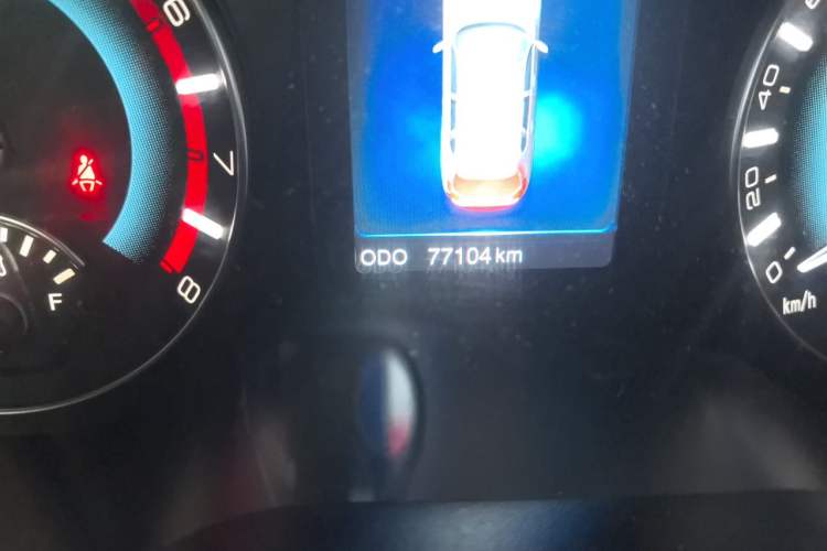 Used Haval H2 2016 Red-Label 1.5T Manual Two-Wheel Drive Comfort Model Odometer Close Up