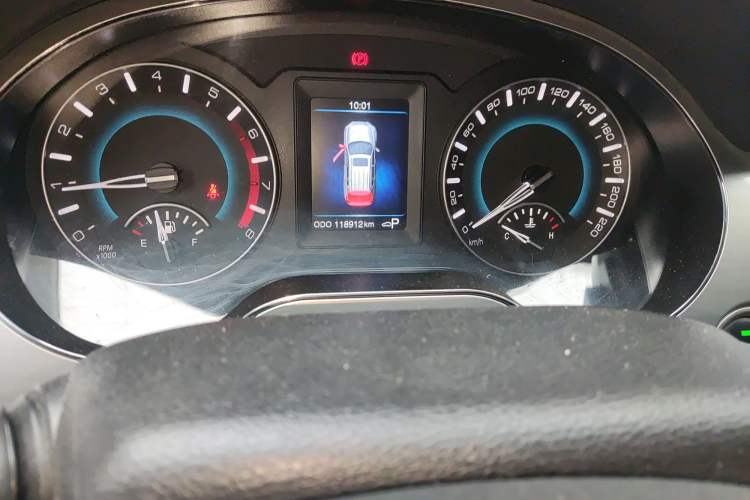Used Haval H2 2016 Red-Label 1.5T Automatic Two-Wheel Drive Luxury Model Odometer Close Up
