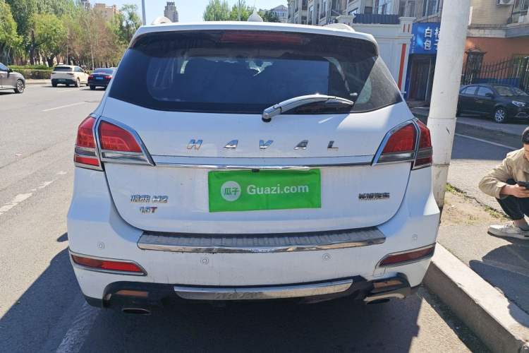 Used Haval H2 2016 Red Label 1.5T Manual Two-Wheel Drive Elite Model Rear