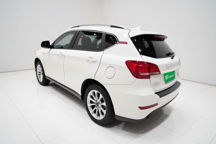 Used Haval H2 2016 Red-Label 1.5T Manual Two-Wheel Drive Luxury Model Rear Left 45 Deg