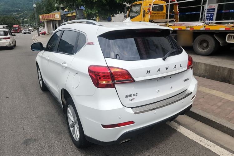 Used Haval H2 2016 Red-Label 1.5T Automatic Two-Wheel Drive Luxury Model Rear Left 45 Deg