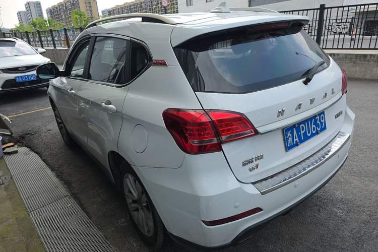 Used Haval H2 2016 Red-Label 1.5T Automatic Two-Wheel Drive Luxury Model Rear Left 45 Deg