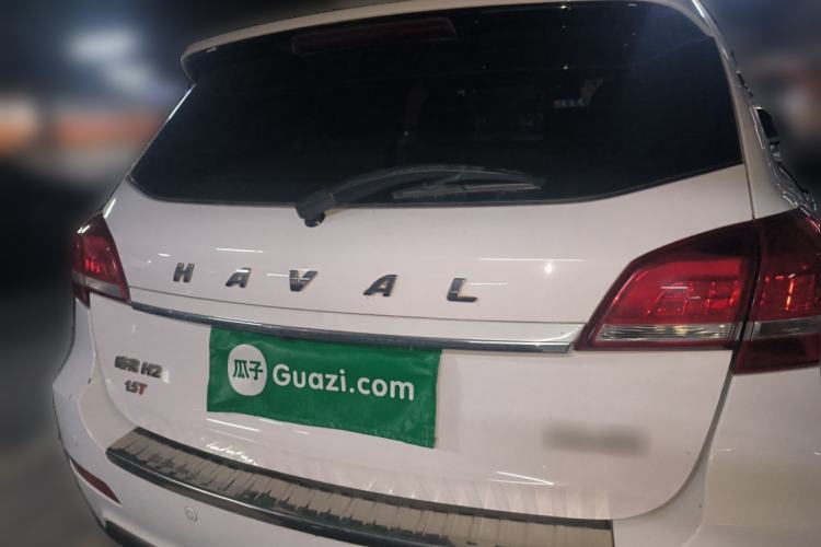 Used Haval H2 2016 Red-Label 1.5T Manual Two-Wheel Drive Luxury Model Rear