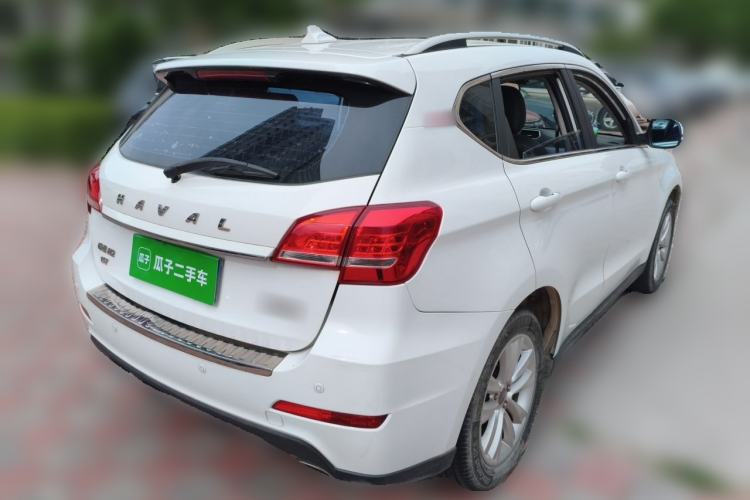 Used Haval H2 2016 Red-Label 1.5T Manual Two-Wheel Drive Luxury Model Rear Right 45 Deg