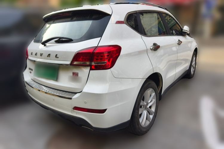 Used Haval H2 2016 Red-Label 1.5T Automatic Two-Wheel Drive Luxury Model Rear Right 45 Deg