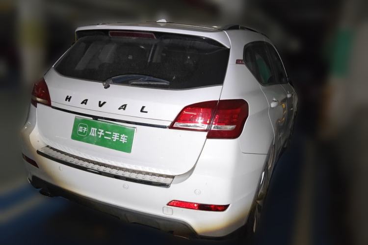 Used Haval H2 2016 Red-Label 1.5T Manual Two-Wheel Drive Luxury Model Rear Right 45 Deg