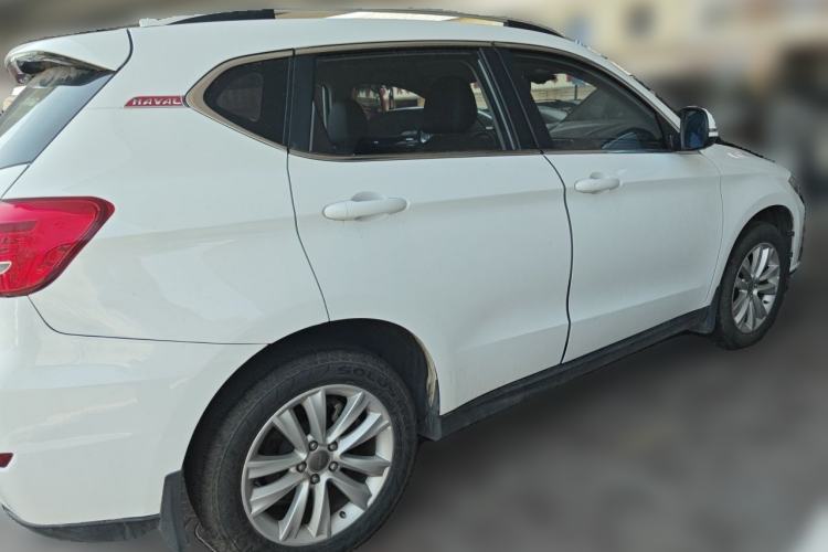 Used Haval H2 2016 Red-Label 1.5T Manual Two-Wheel Drive Luxury Model Rear Right 45 Deg