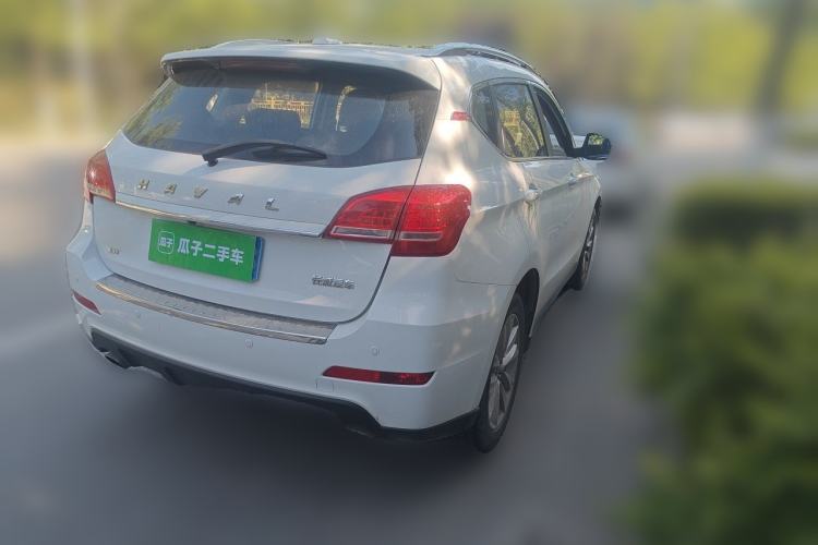 Used Haval H2 2016 Red-Label 1.5T Automatic Two-Wheel Drive Luxury Model Rear Right 45 Deg