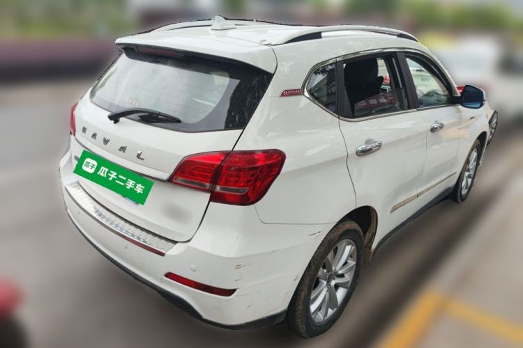 Used Haval H2 2016 Red-Label 1.5T Manual Two-Wheel Drive Luxury Model Rear Right 45 Deg