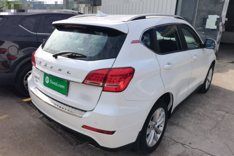 Used Haval H2 2016 Red-Label 1.5T Manual Two-Wheel Drive Luxury Model Rear Right 45 Deg