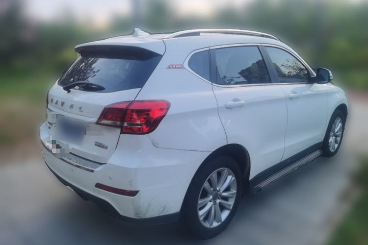 Used Haval H2 2016 Red-Label 1.5T Automatic Two-Wheel Drive Luxury Model Rear Right 45 Deg