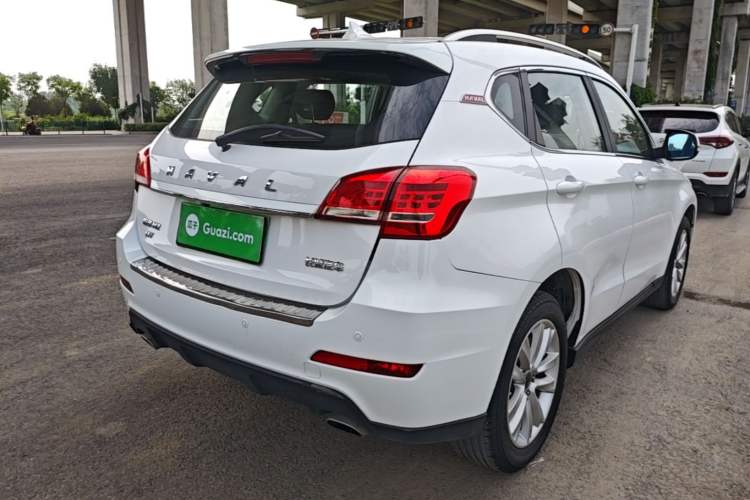 Used Haval H2 2016 Red Label 1.5T Automatic Two-Wheel Drive Prestige Model Rear Right 45 Deg