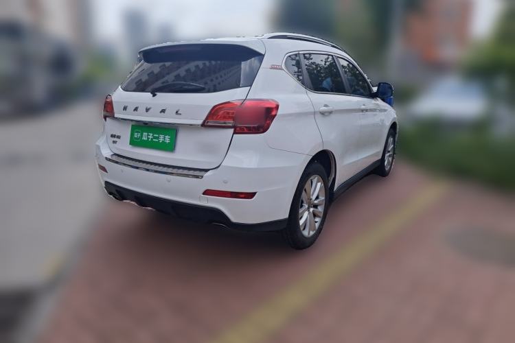Used Haval H2 2016 Red-Label 1.5T Automatic Two-Wheel Drive Luxury Model Rear Right 45 Deg