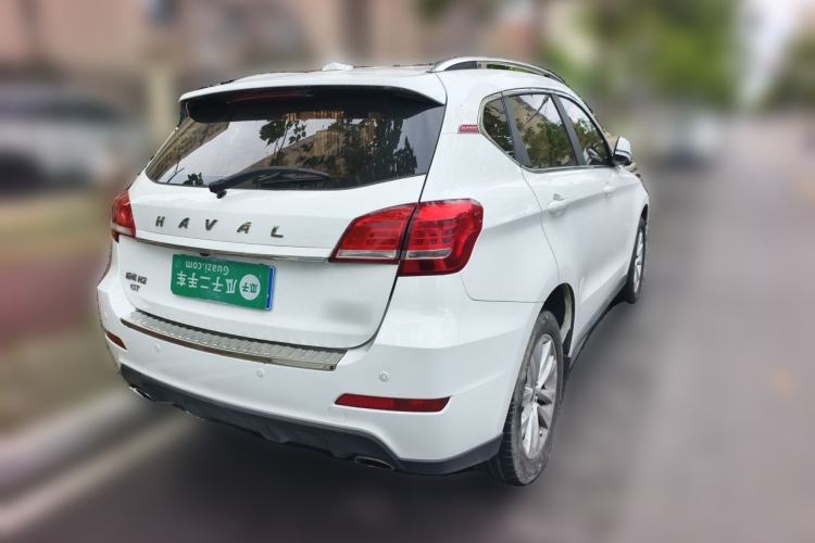 Used Haval H2 2016 Red-Label 1.5T Automatic Two-Wheel Drive Luxury Model Rear Right 45 Deg