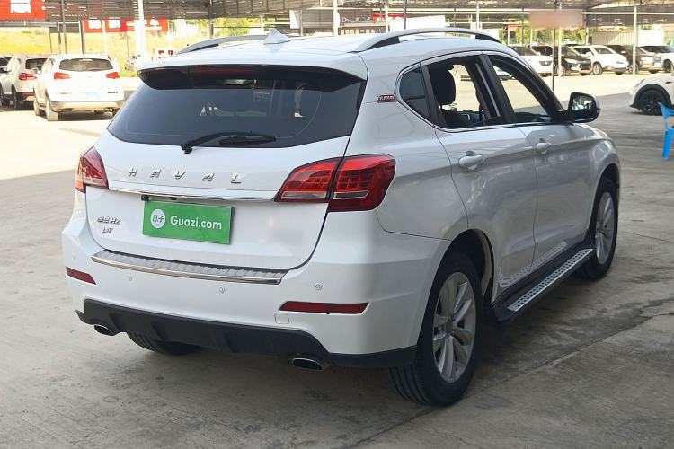 Used Haval H2 2016 Red Label 1.5T Manual Two-Wheel Drive Elite Model Rear Right 45 Deg