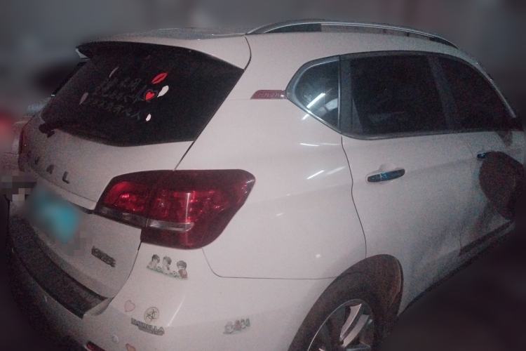Used Haval H2 2016 Red-Label 1.5T Manual Two-Wheel Drive Luxury Model Rear Right 45 Deg