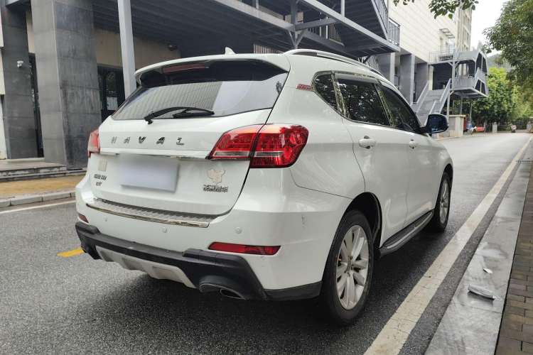 Used Haval H2 2016 Red Label 1.5T Automatic Two-Wheel Drive Elite Model Rear Right 45 Deg