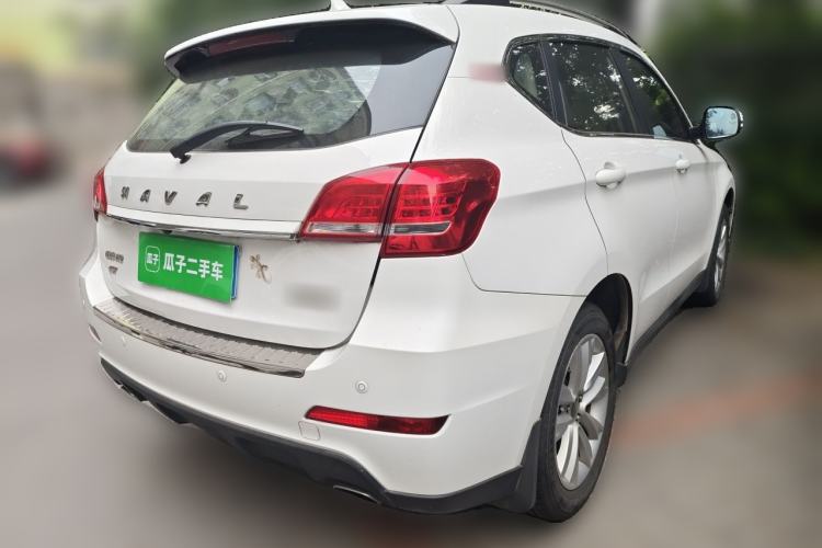 Used Haval H2 2016 Red-Label 1.5T Manual Two-Wheel Drive Luxury Model Rear Right 45 Deg