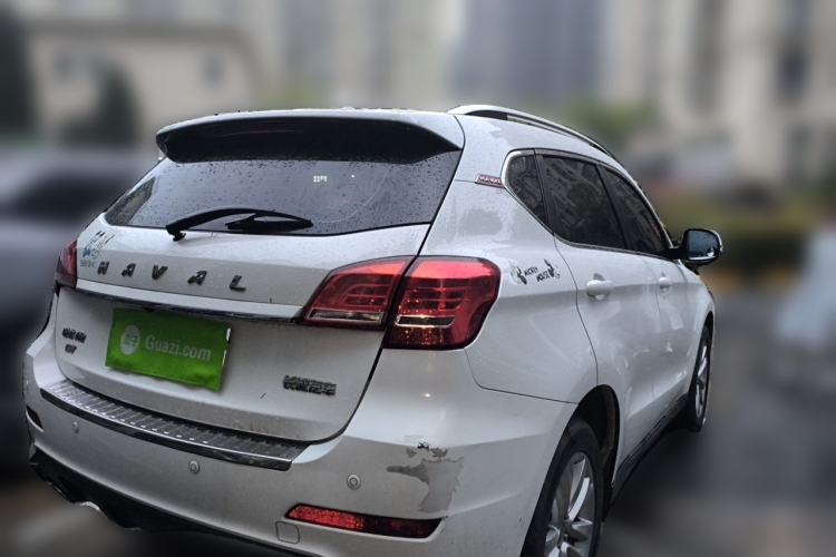 Used Haval H2 2016 Red-Label 1.5T Manual Two-Wheel Drive Luxury Model Rear Right 45 Deg