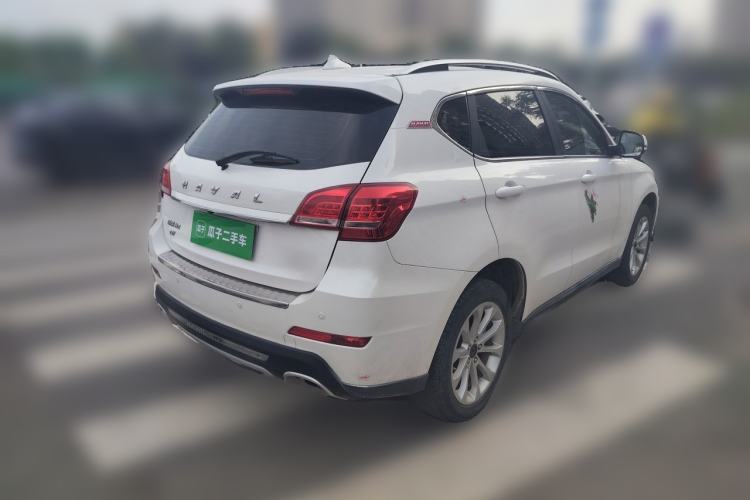 Used Haval H2 2016 Red-Label 1.5T Manual Two-Wheel Drive Luxury Model Rear Right 45 Deg