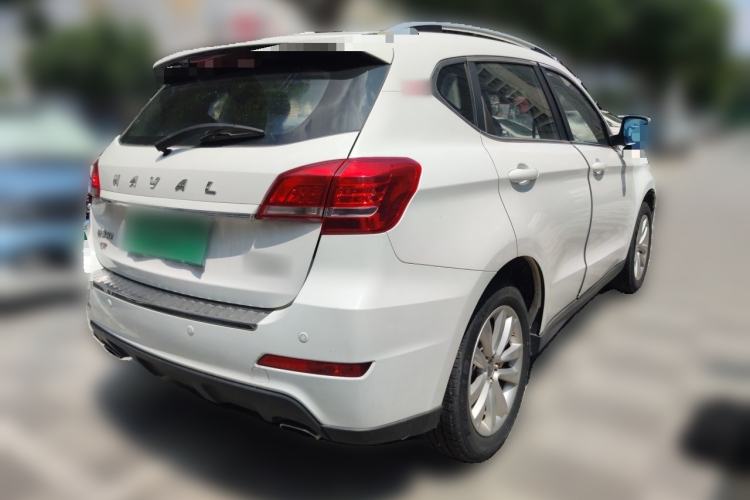 Used Haval H2 2016 Red-Label 1.5T Manual Two-Wheel Drive Luxury Model Rear Right 45 Deg