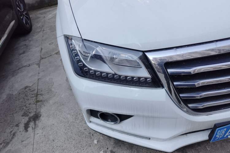 Used Haval H2 2016 Red-Label 1.5T Automatic Two-Wheel Drive Luxury Model Right Front Headlight