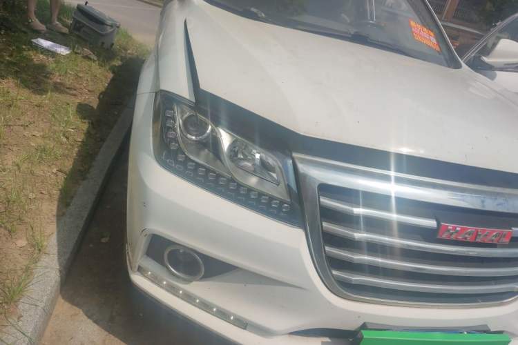 Used Haval H2 2016 Red-Label 1.5T Automatic Two-Wheel Drive Luxury Model Right Front Headlight